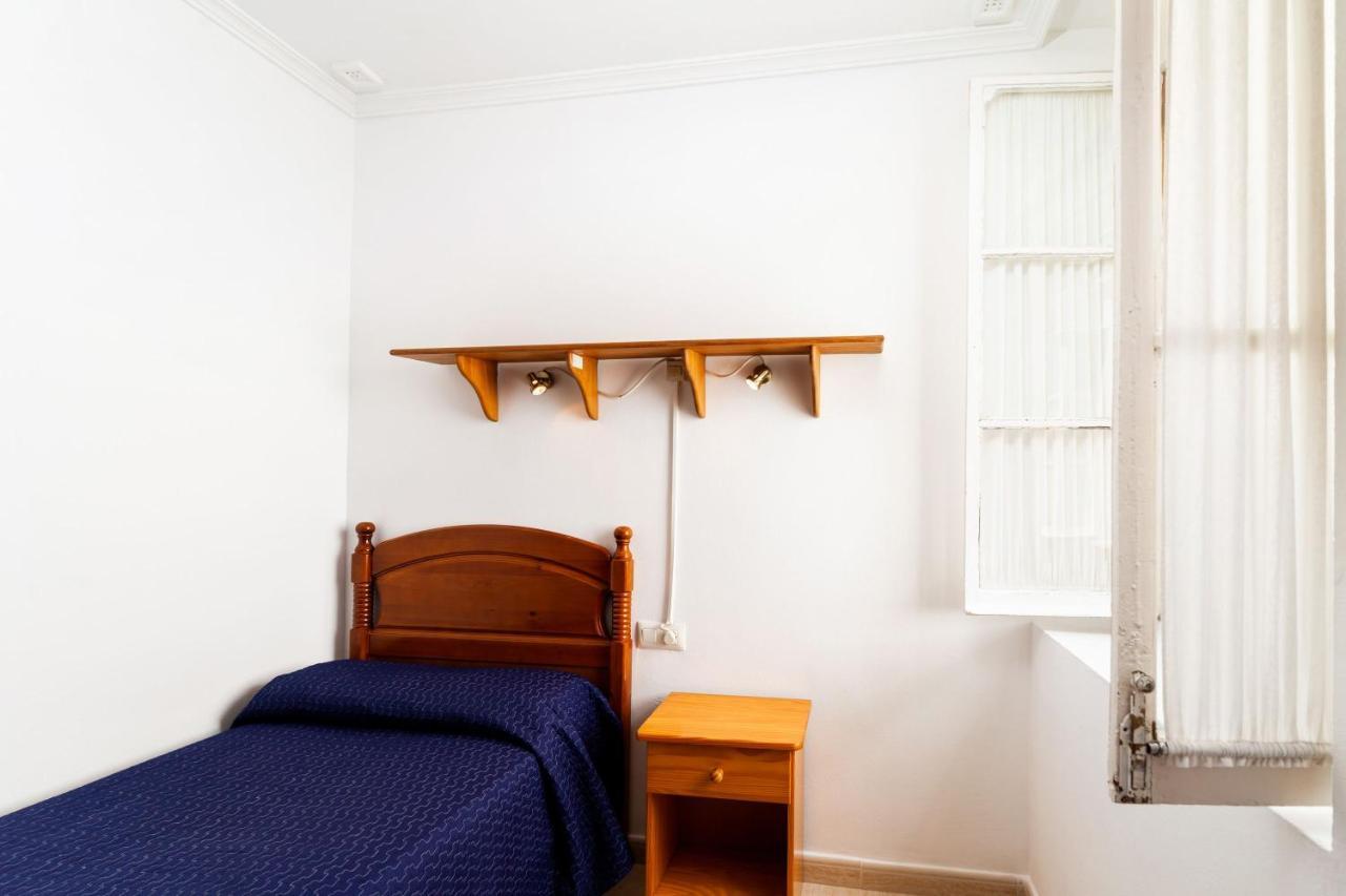 Luminoso Apartamento En Кадис Екстериор снимка
